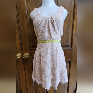 Ryu Sz M Cream & Green Dress NWT Sunflowers & Pearl's P2P 16 W 26 L 19.5